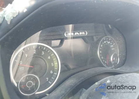 2022 Ram 1500 Big Horn 4X4 5'7 Box z USA, uszkodzony, nr VIN 1C6RRFFG1NN429511